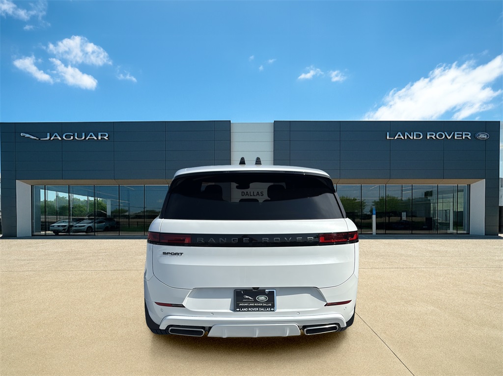 2025 Land Rover Range Rover Sport SE photo 4