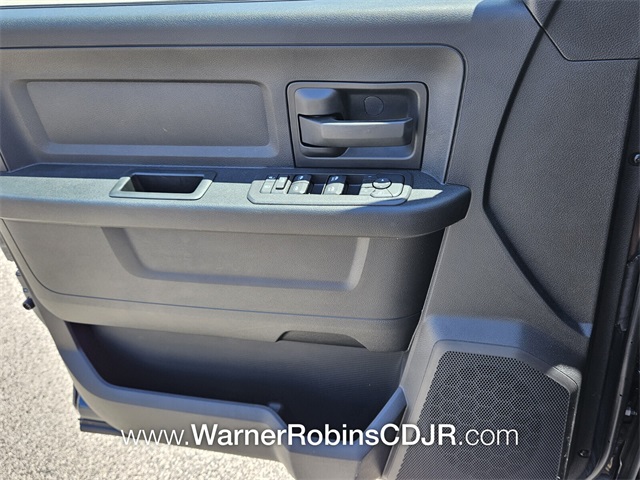 2025 Ram 2500 Tradesman photo 27