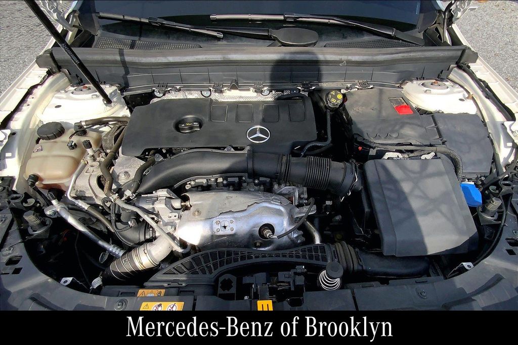 2021 Mercedes Benz GLB 250 4MATIC photo 29