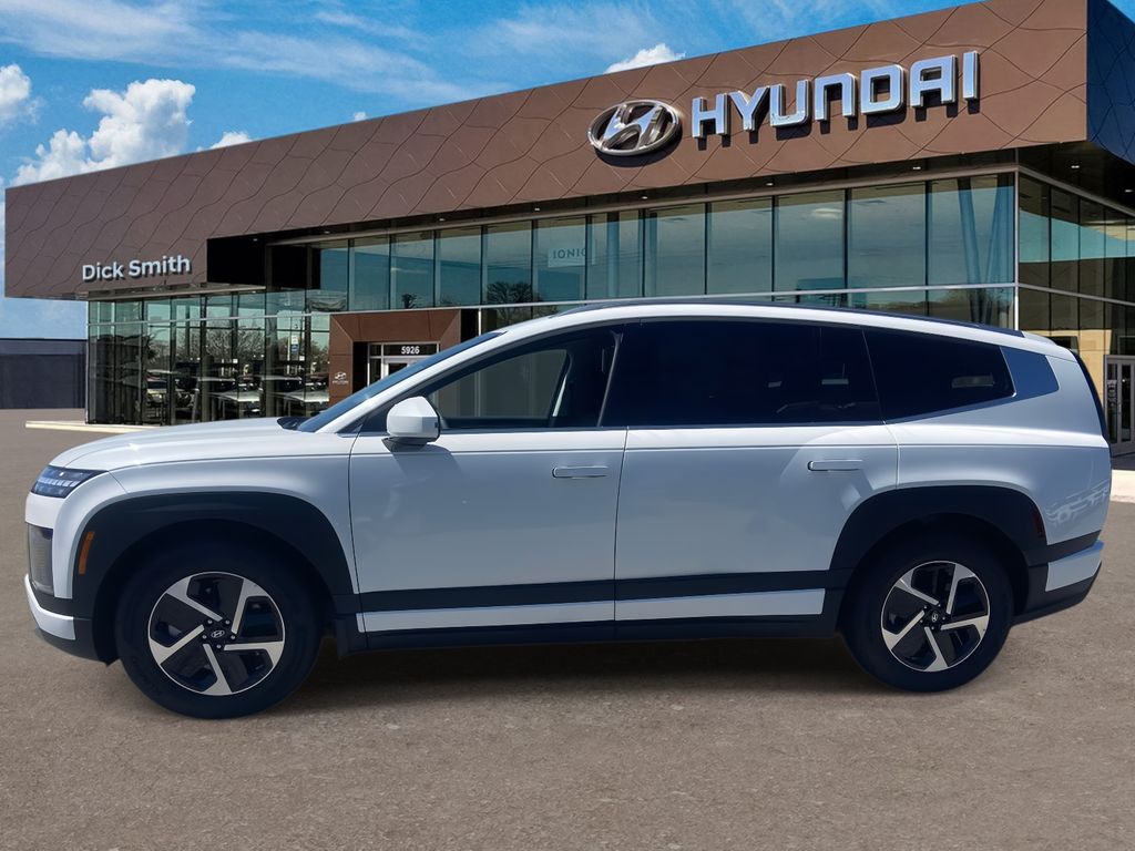 2026 Hyundai Ioniq SE photo 2