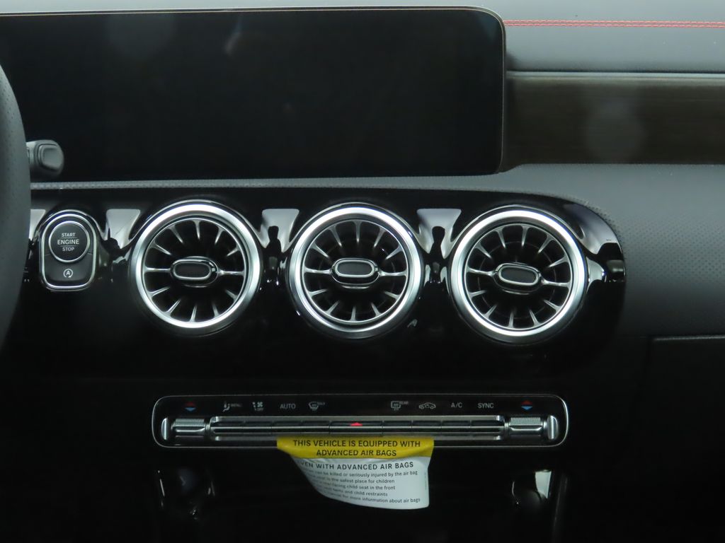 2026 Mercedes Benz CLA 250 4MATIC photo 15