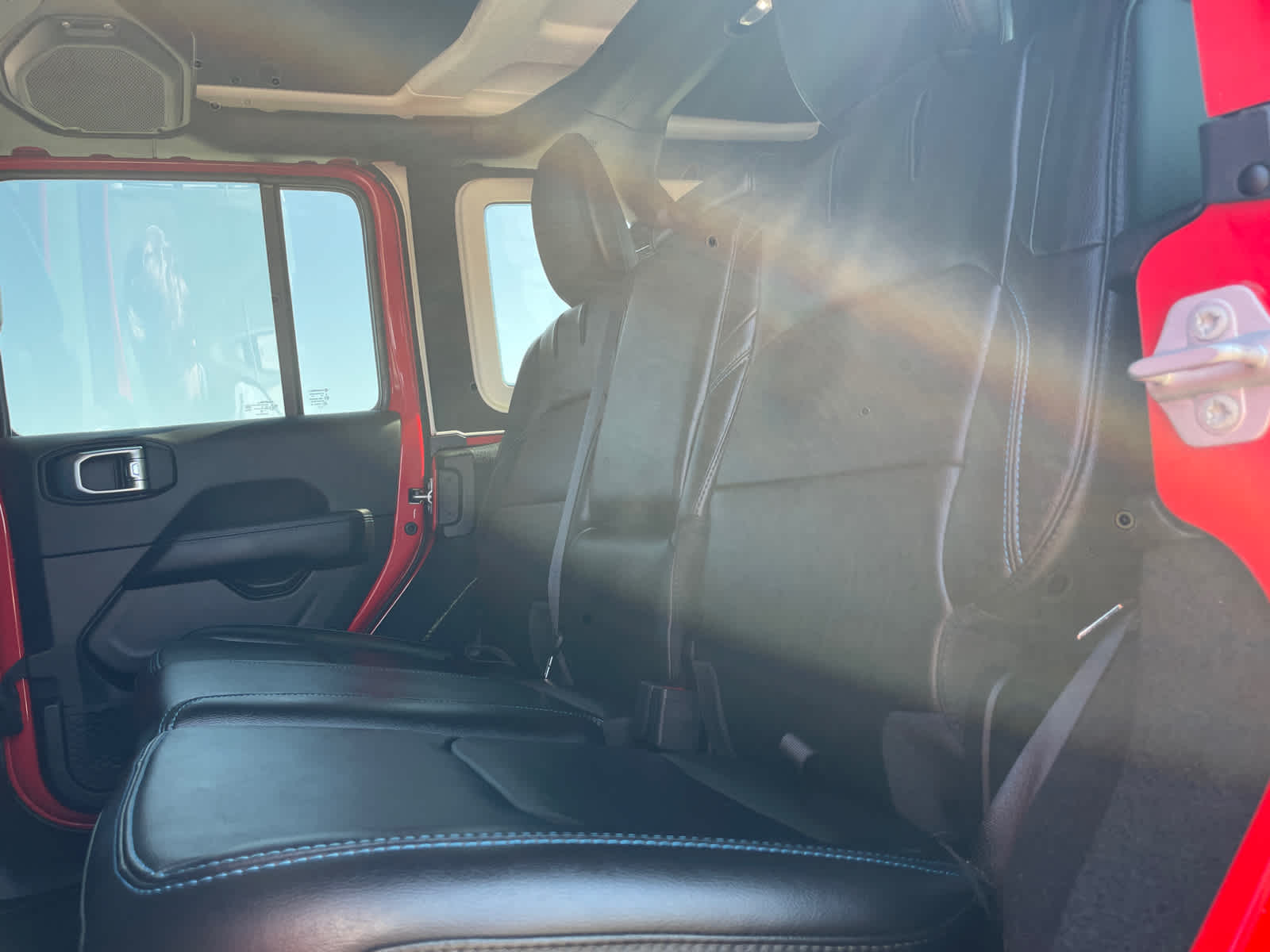 2022 Jeep Wrangler 4xe Unlimited Rubicon photo 11