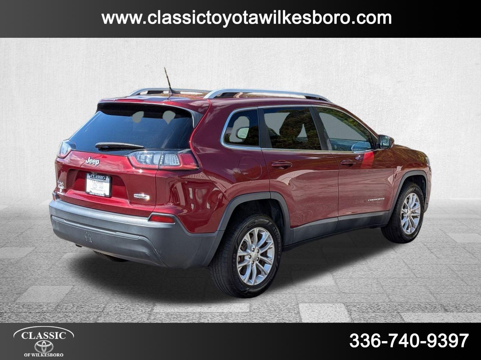 2019 Jeep Cherokee Latitude photo 4