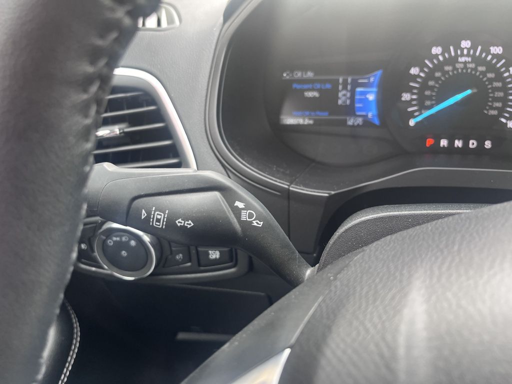 2024 Ford Edge Titanium photo 19