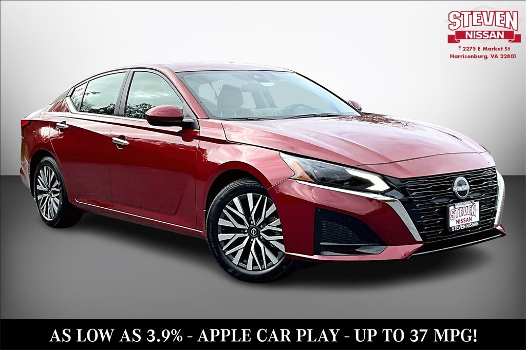 2025 Nissan Altima SV's photo