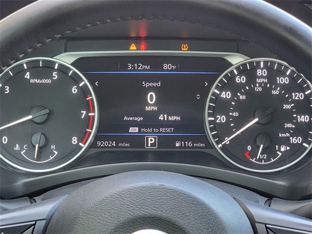 2022 Nissan Sentra SR photo 29
