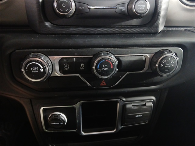 2021 Jeep Wrangler Unlimited Sport photo 15