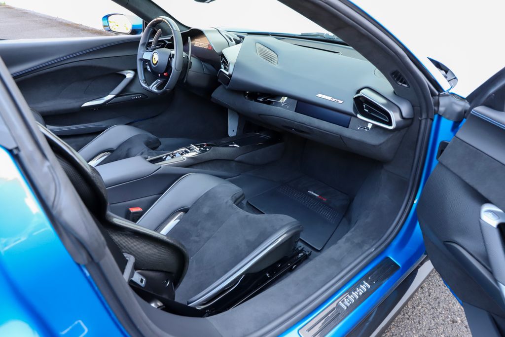 2024 Ferrari 296 GTS photo 21