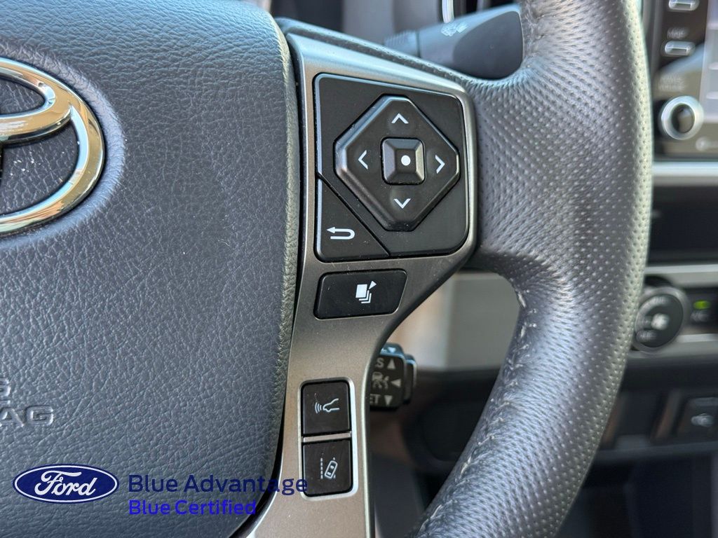 2020 Toyota Tacoma SR5 photo 14