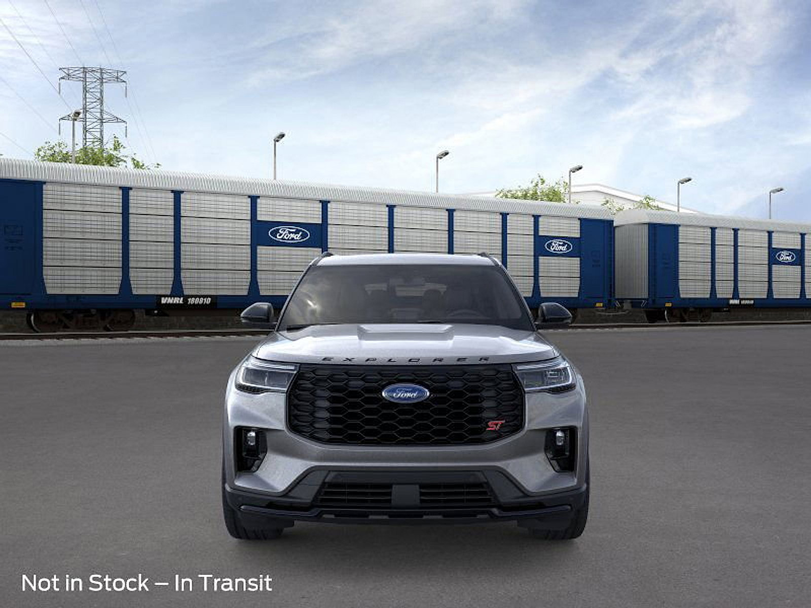 2025 Ford Explorer ST photo 2