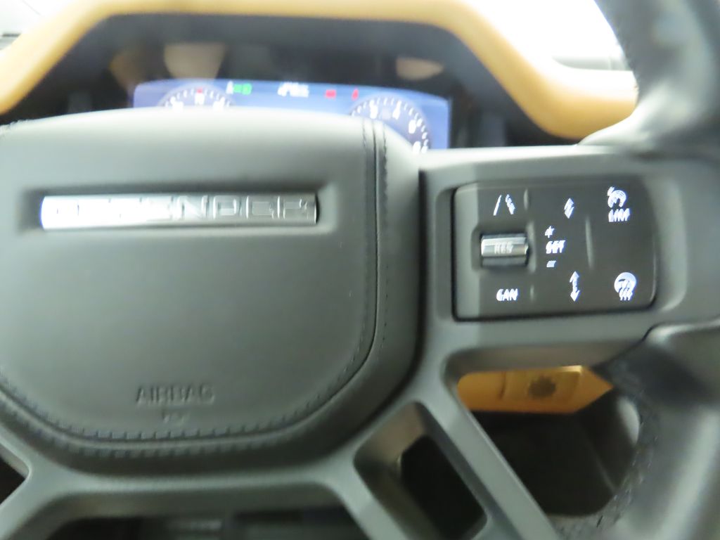 2021 Land Rover Defender 90 X photo 11