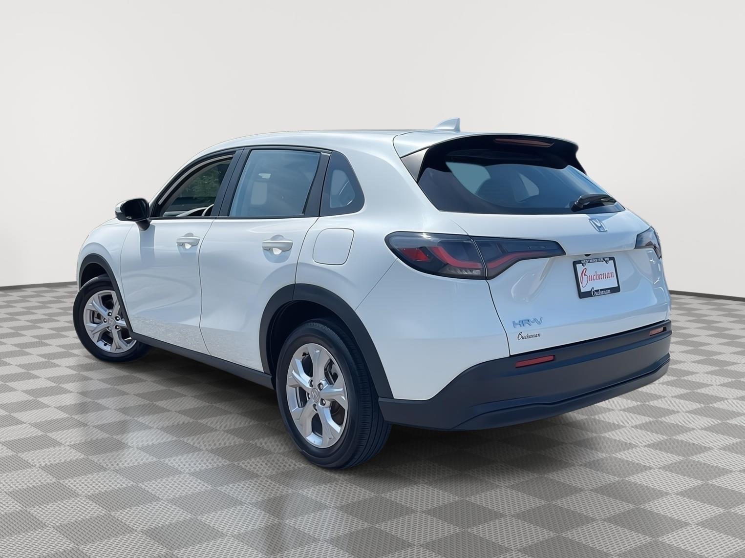 2023 Honda HR-V LX photo 4