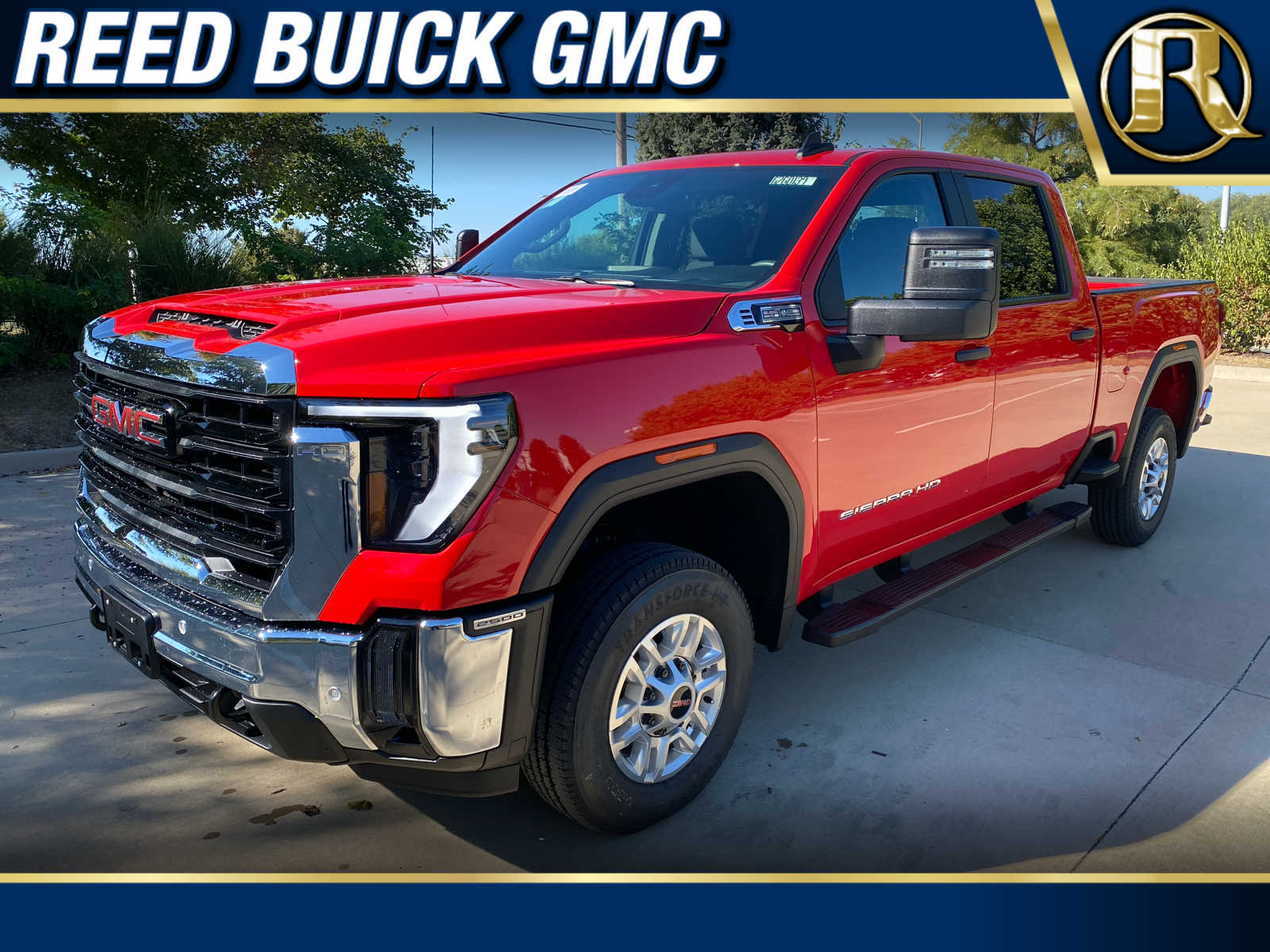 2026 GMC Sierra 2500HD Pro's photo