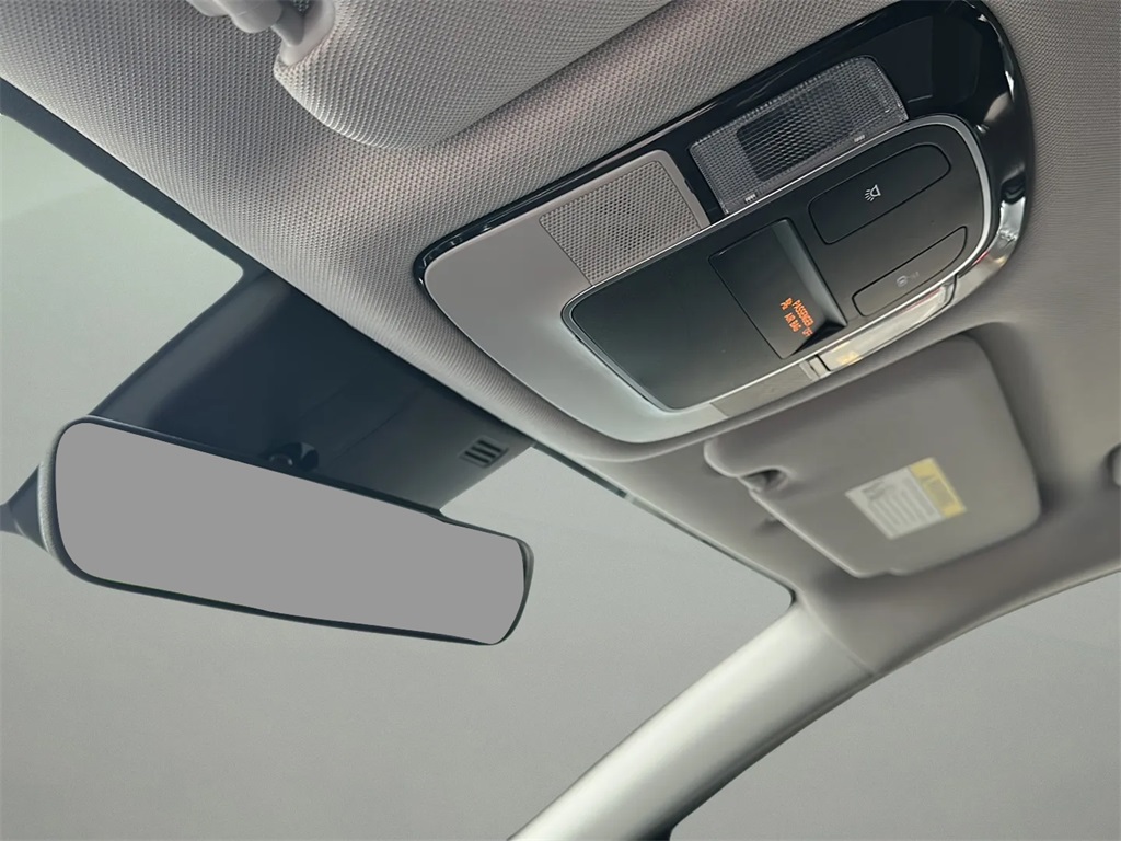 2023 Hyundai Sonata SE photo 3