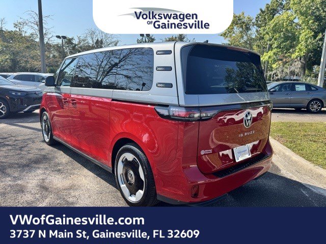 2025 Volkswagen ID. Buzz Pro Plus photo 4