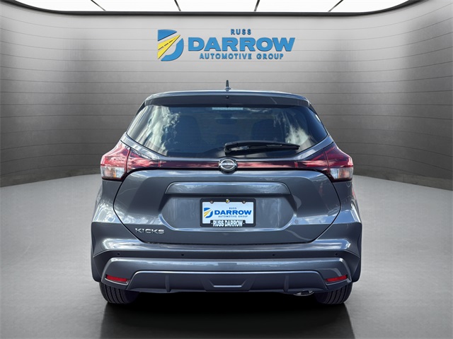 2025 Nissan Kicks Play S photo 4