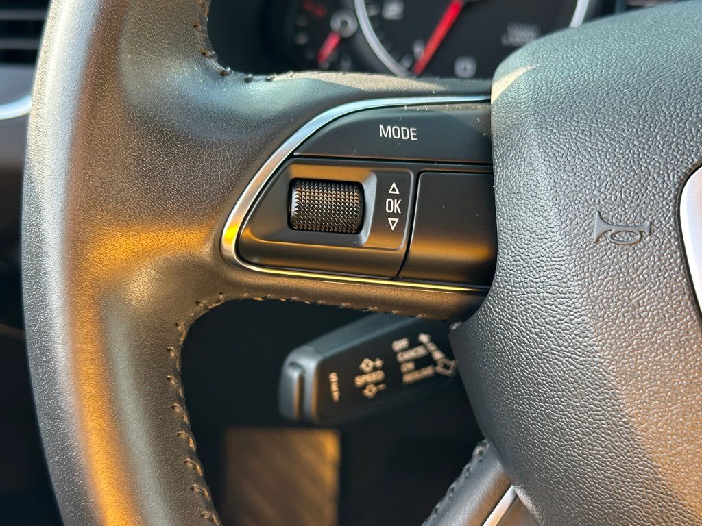 2013 Audi Q5 2.0T Premium Plus photo 36