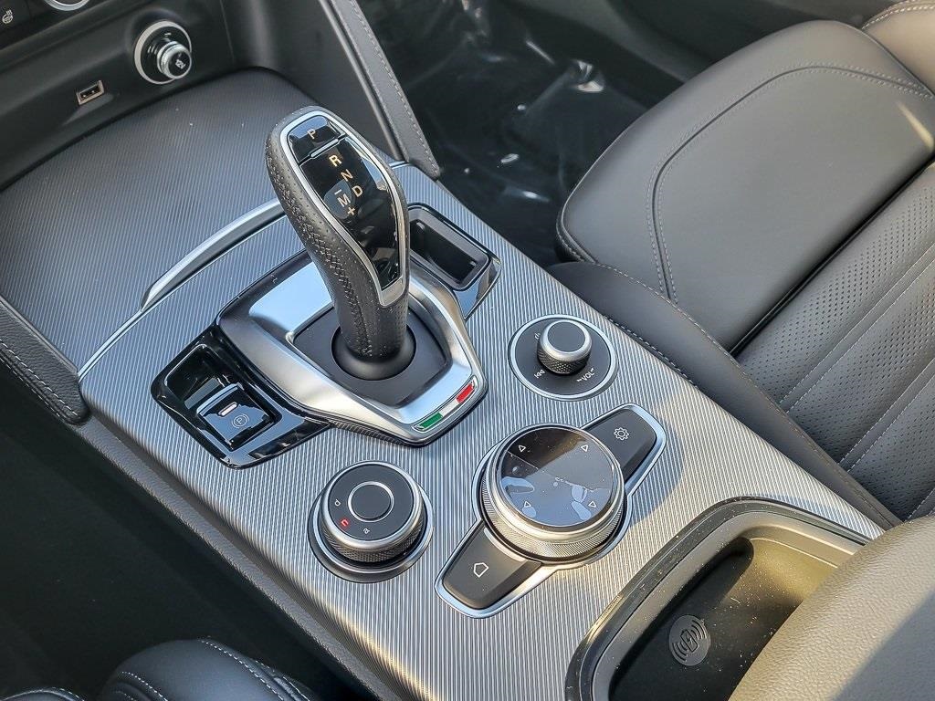 2025 ALFA ROMEO STELVIO - Image 16