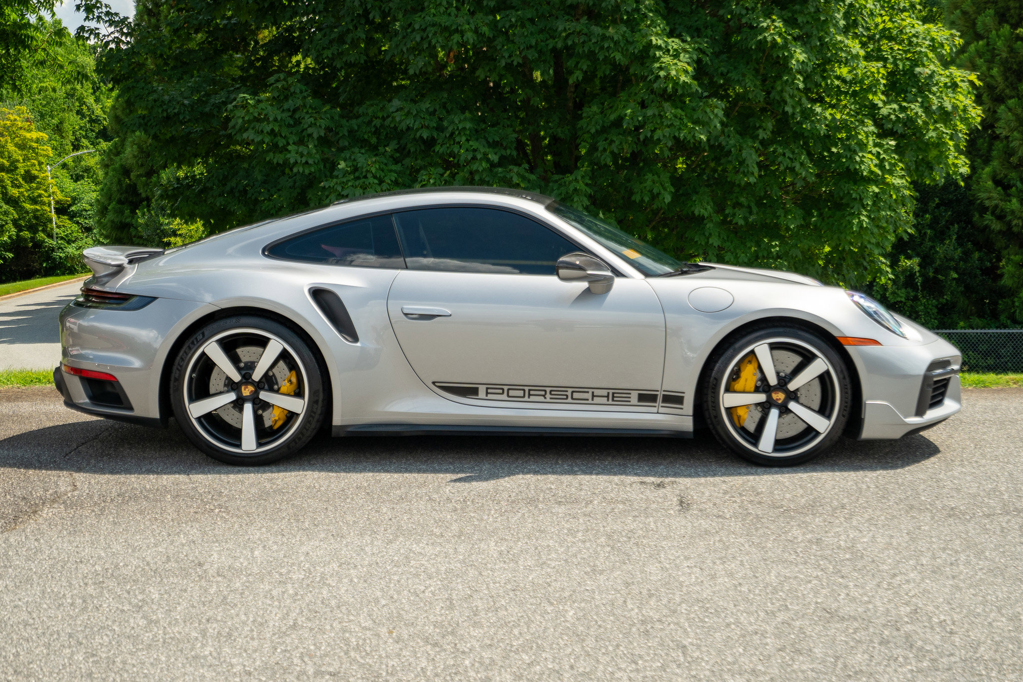 2021 Porsche 911 Turbo S photo 8