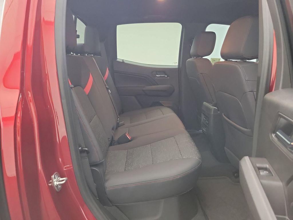 2025 Chevrolet Colorado Z71 photo 22