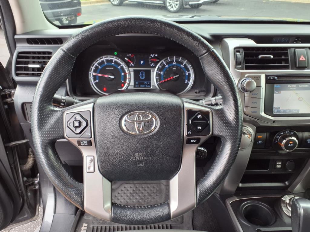 2019 Toyota 4Runner SR5 Premium photo 22