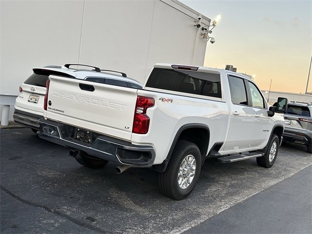 2024 Chevrolet Silverado 2500HD LT photo 3