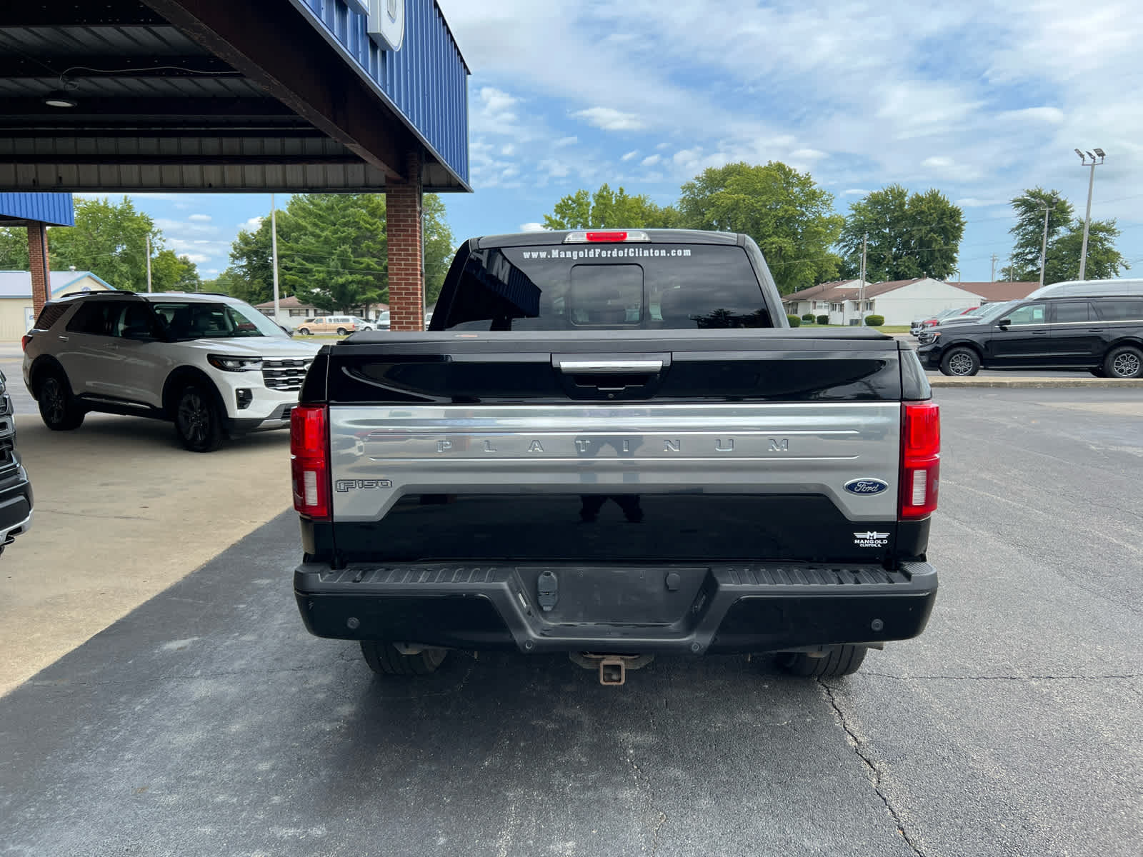 2018 Ford F-150 Platinum photo 25