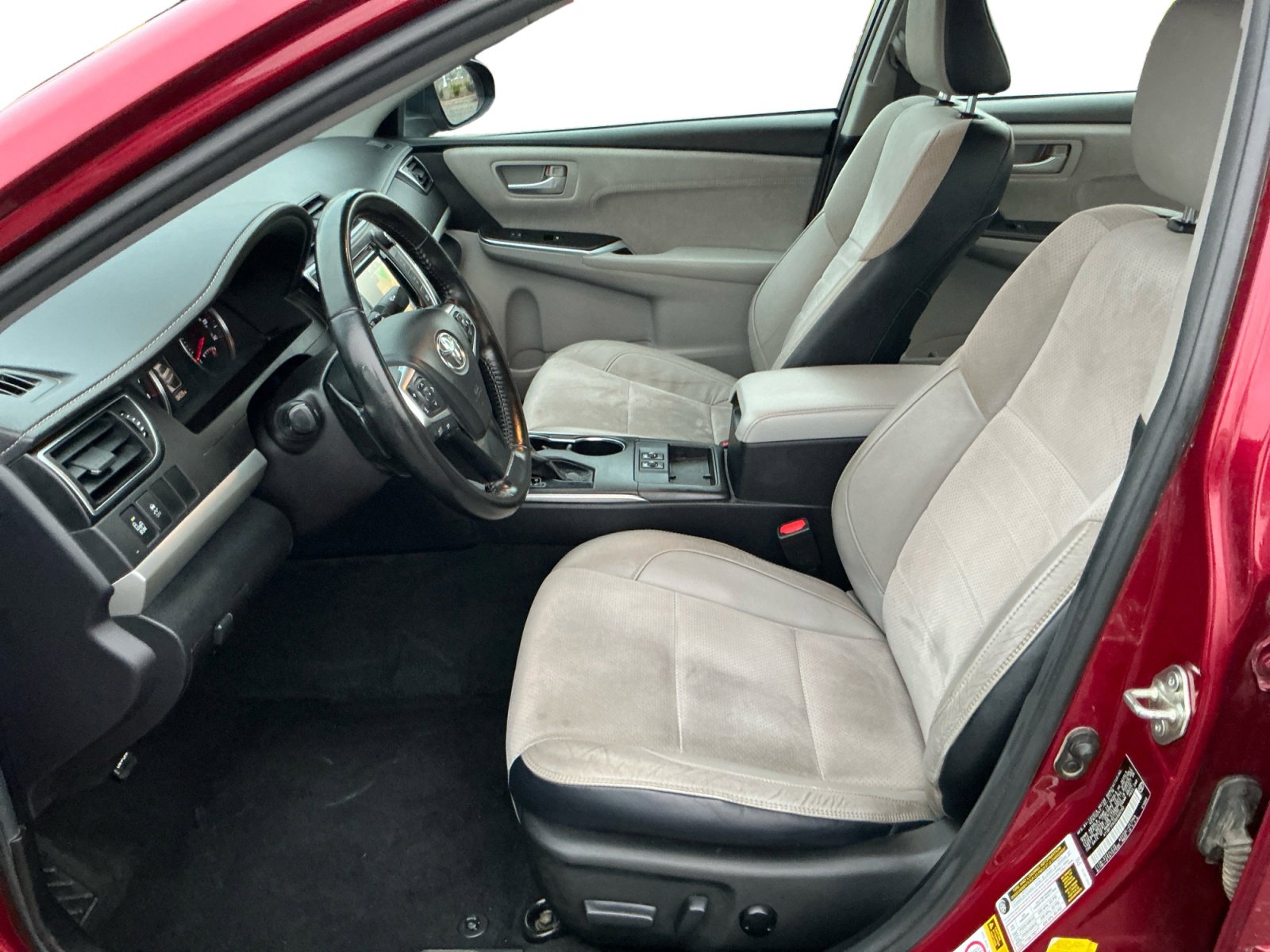 Used 2016 Toyota Camry XSE with VIN 4T1BF1FK2GU569792 for sale in La Vista, NE