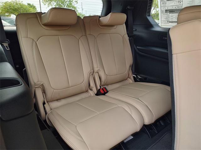 2025 Jeep Grand Cherokee Limited photo 29