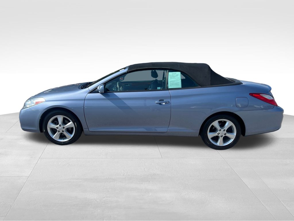 2008 Toyota Camry Solara photo 2