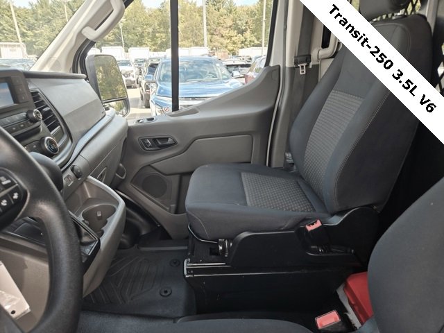 2024 Ford Transit Cargo Van photo 10