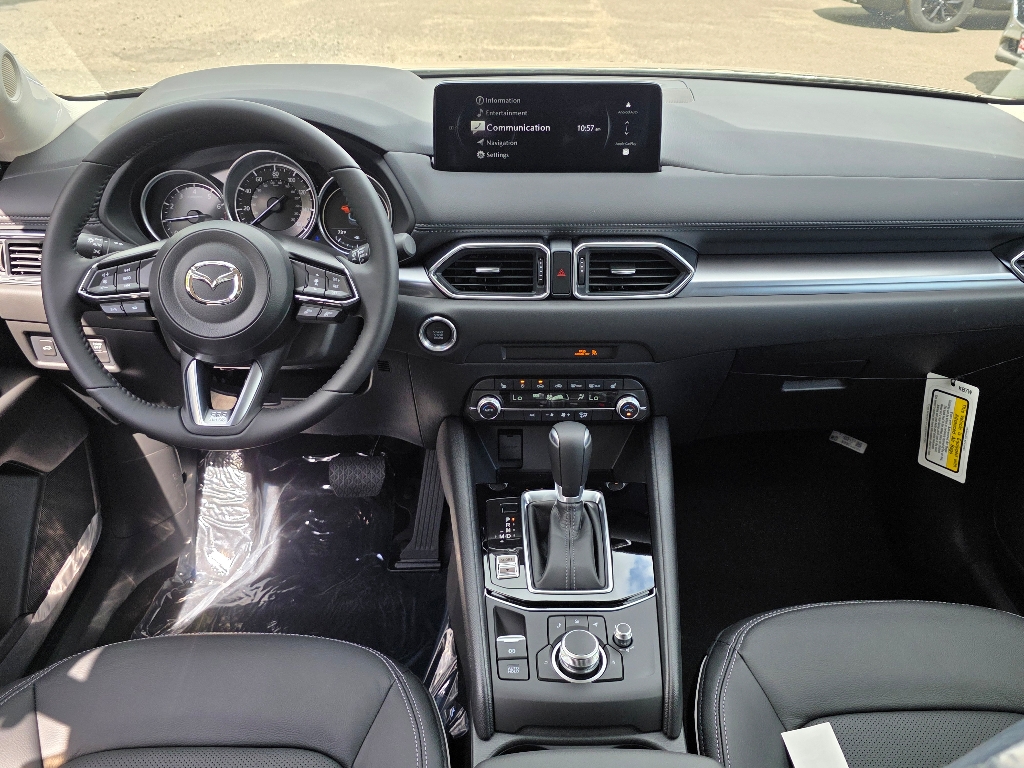 2025 Mazda CX-5 2.5 S Preferred photo 2