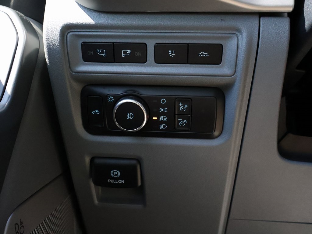 2022 Ford F-150 XLT photo 29