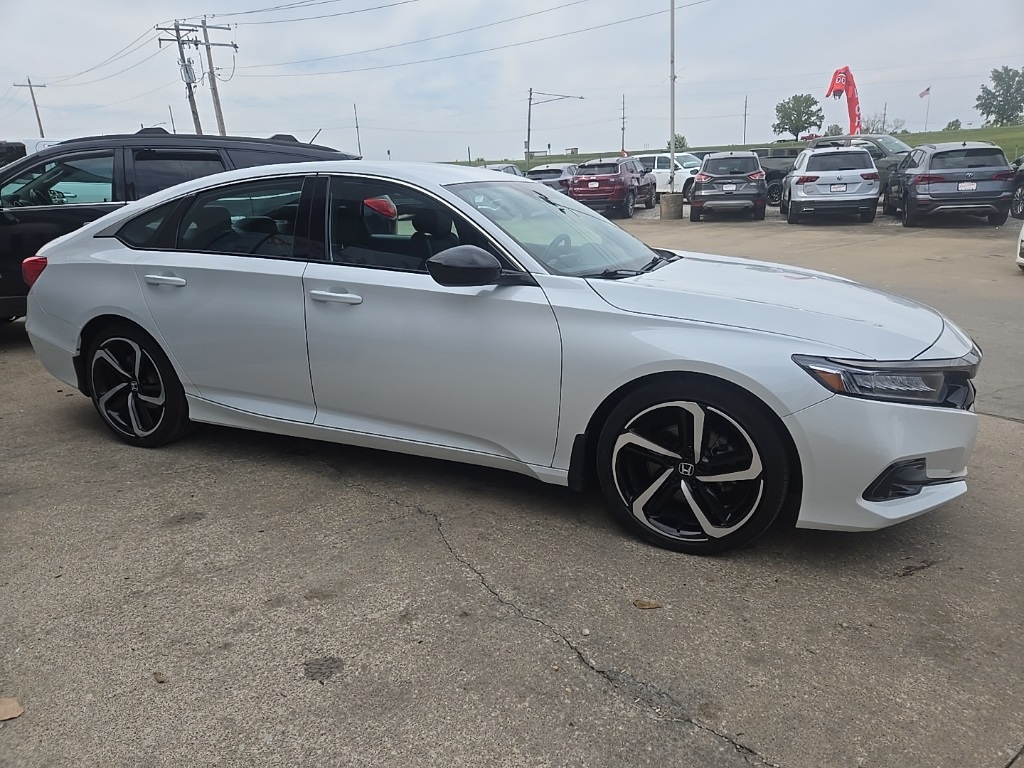 2021 Honda Accord Sport photo 12