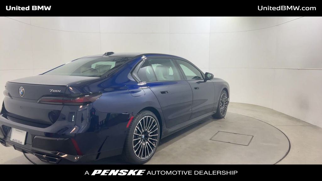 2025 Bmw 760i xDrive photo 8