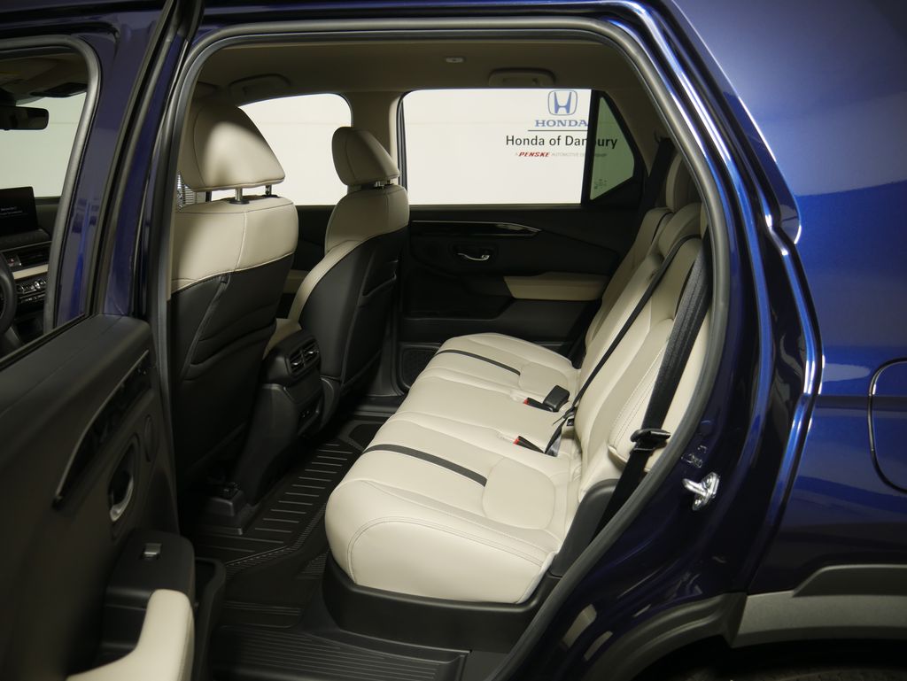 2026 Honda Passport photo 11