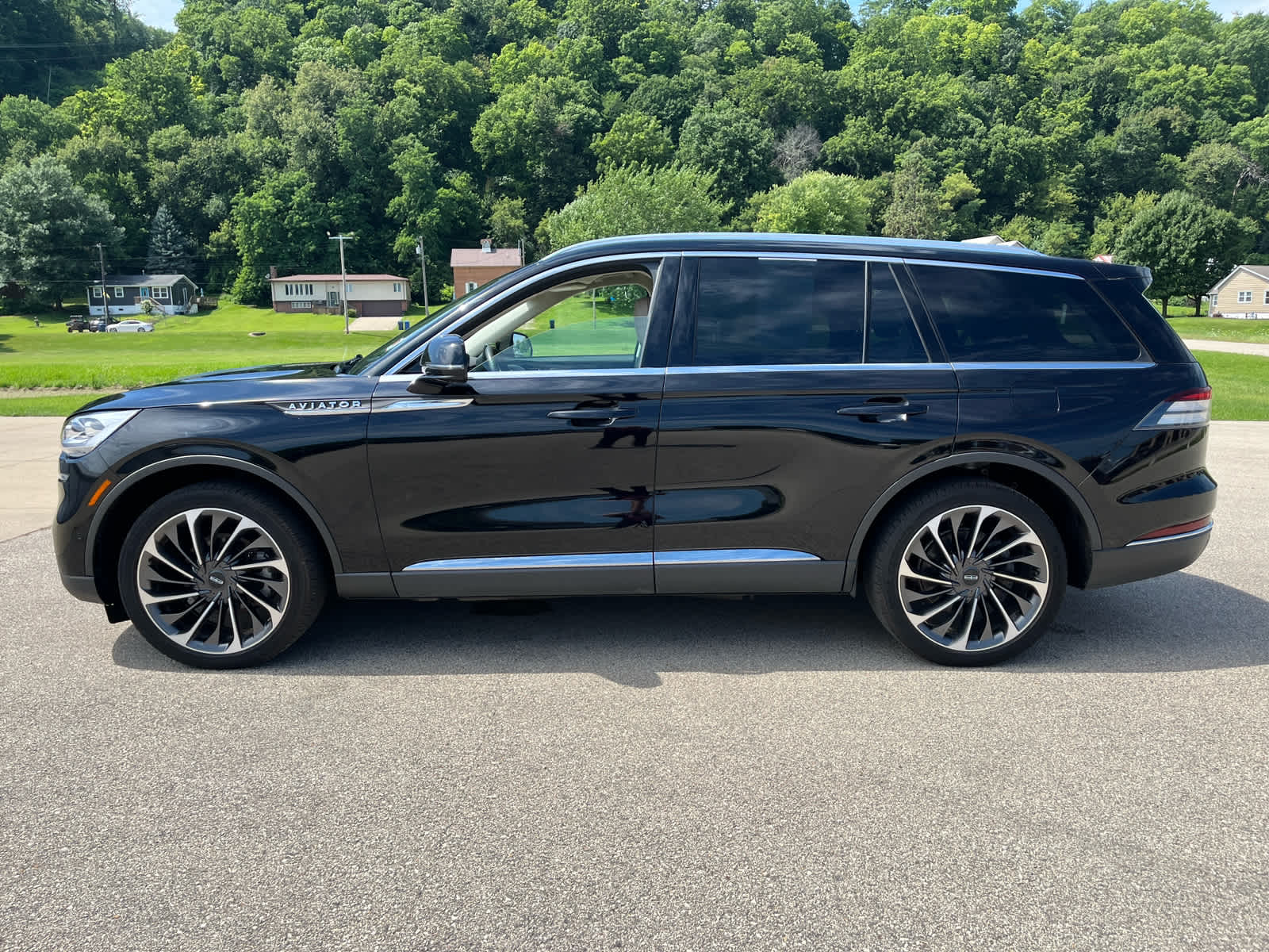 2022 Lincoln Aviator Reserve photo 7