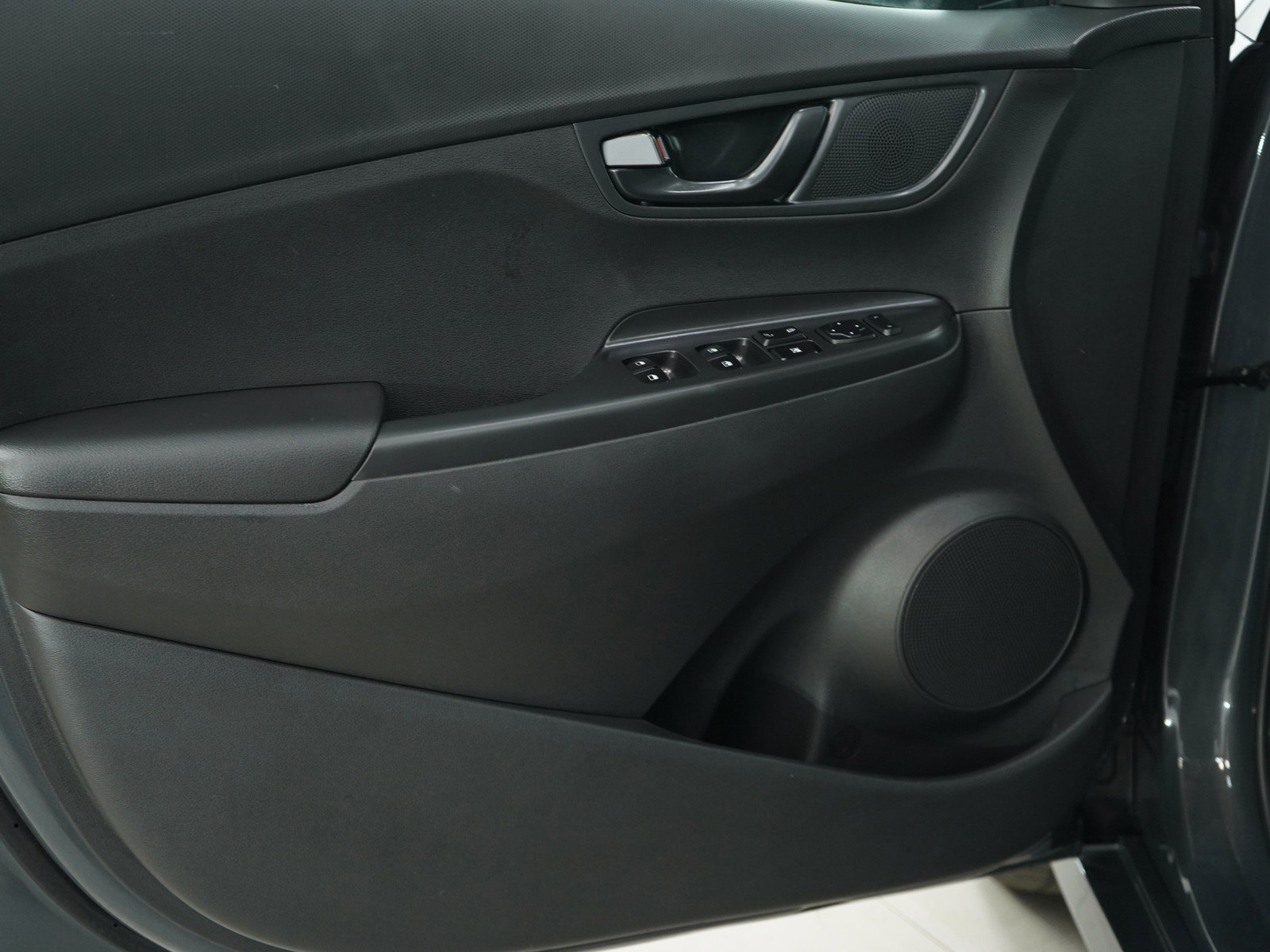 2023 Hyundai Kona N Line photo 17