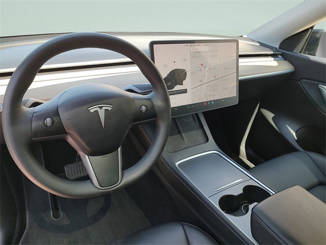 2022 Tesla Model Y Long Range photo 9