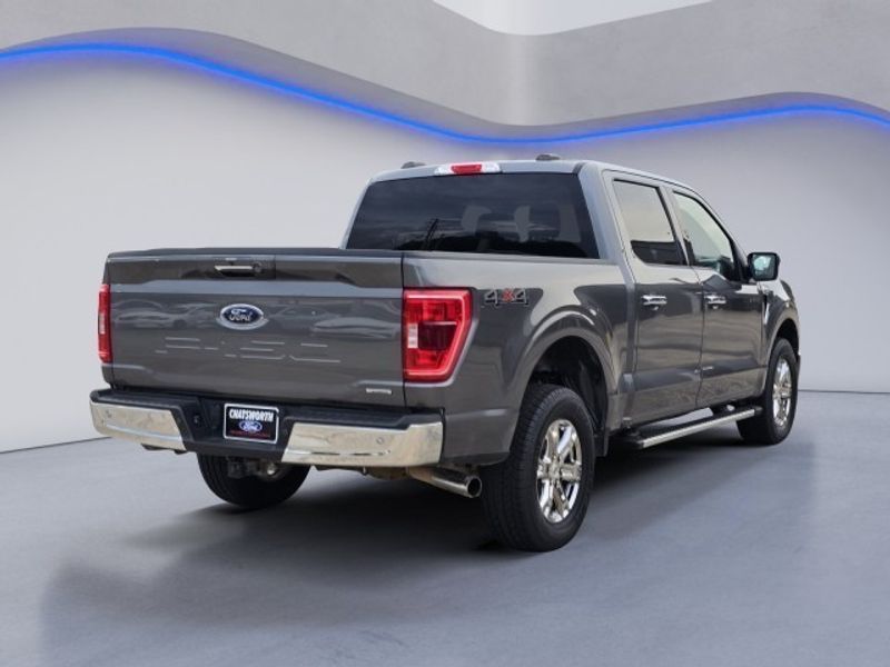 2021 Ford F-150 XLT photo 3