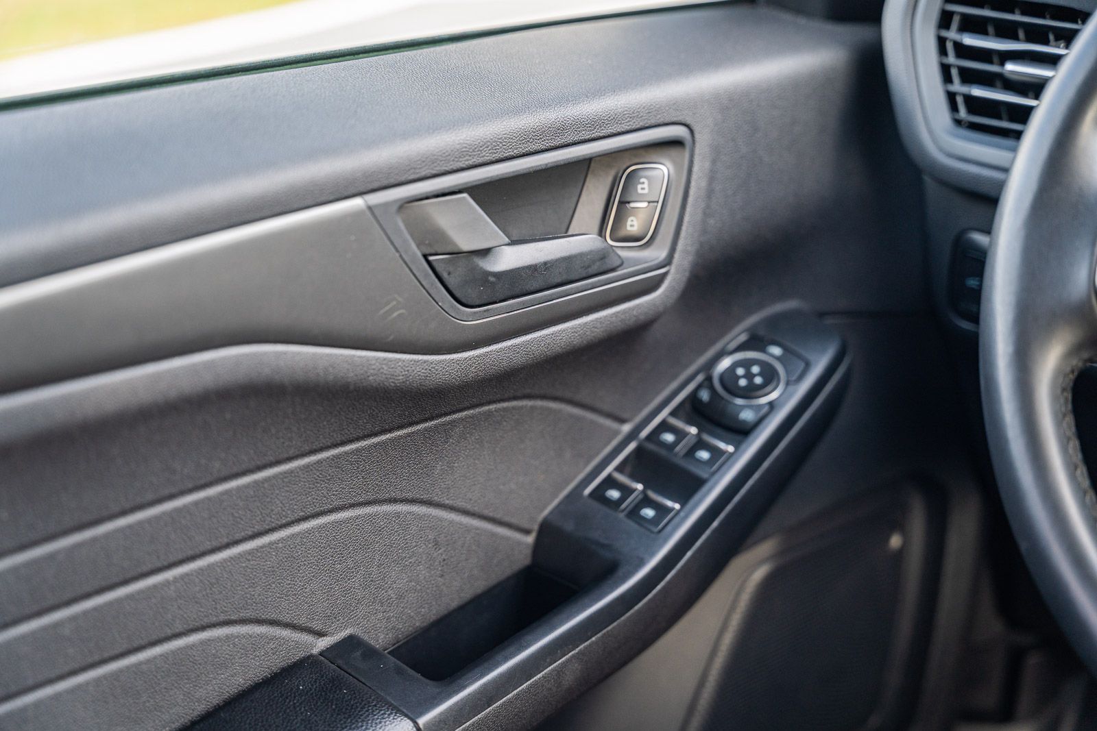 2023 Ford Escape Active photo 24