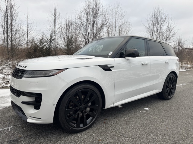 2026 Land Rover Range Rover Sport Dynamic SE's photo
