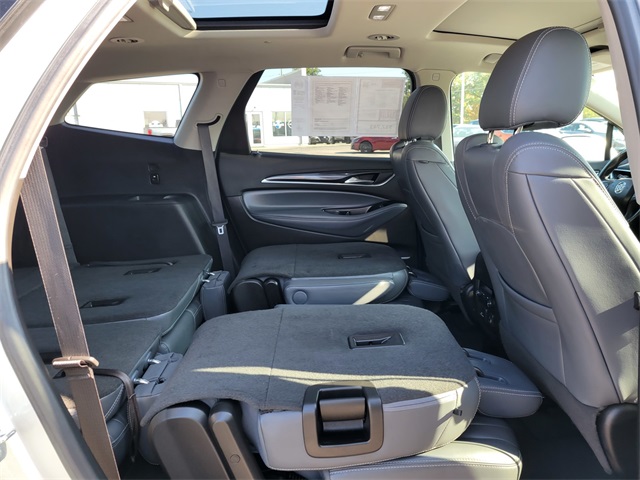 2018 Buick Enclave Essence photo 18