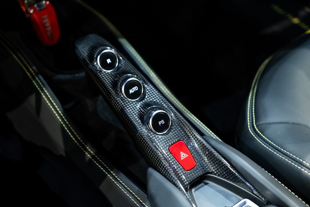 2022 Ferrari F8 Tributo Base photo 33