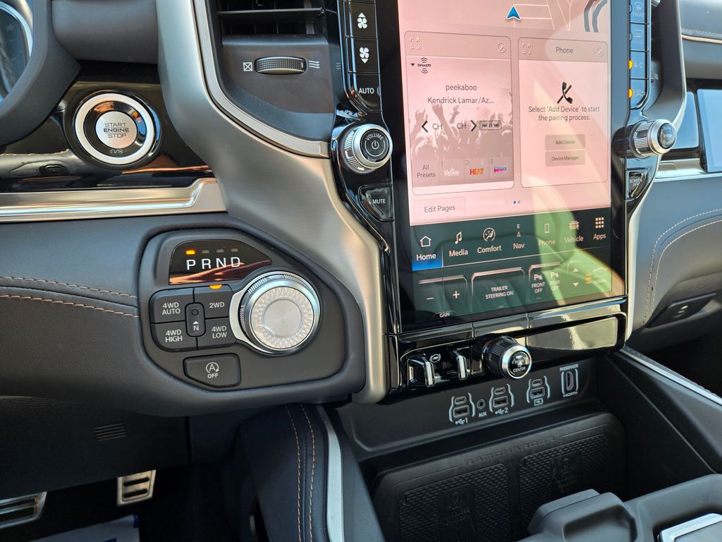2025 Ram 1500 photo 24