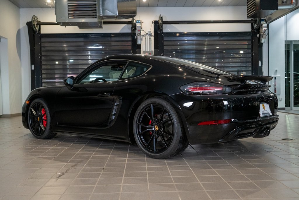 2025 Porsche Cayman S photo 6