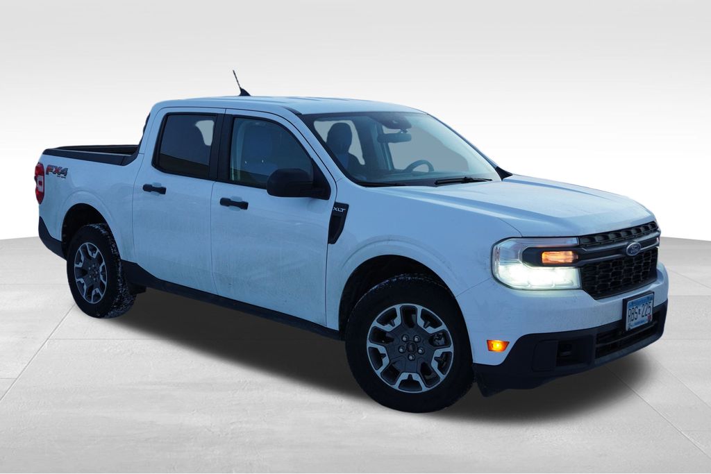 2024 Ford Maverick XLT's photo