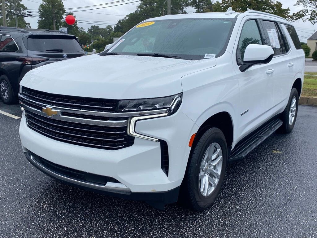 2021 Chevrolet Tahoe LT photo 2
