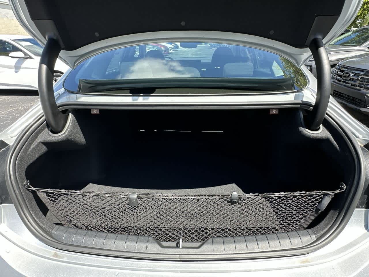 2025 Hyundai Sonata Hybrid SEL photo 25
