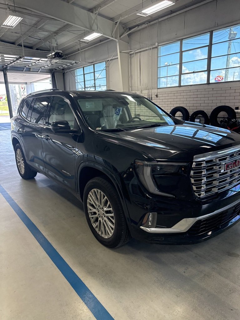 2024 Gmc Acadia Denali photo 3
